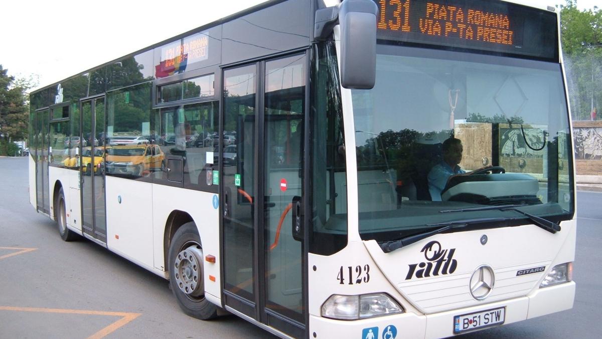 Coronavirus România: Folosiţi şerveţele pentru a vă ţine de stâlp, atunci când mergeți cu autobuzul ori metroul!