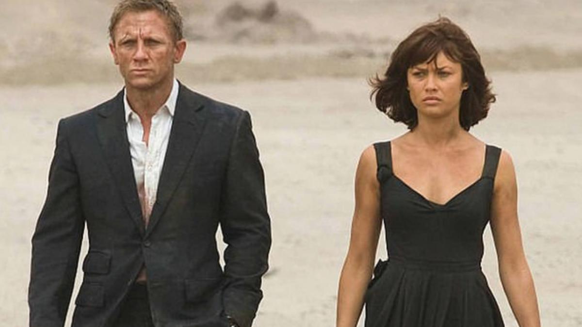 Partenera lui James Bond din "Quantum of Solace" infectata cu coronavirus 