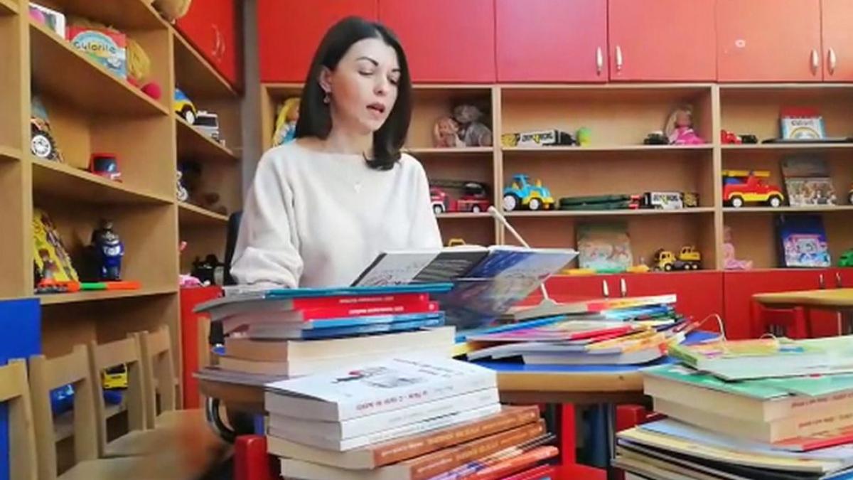 Bibliotecile din România se mută în mediul online