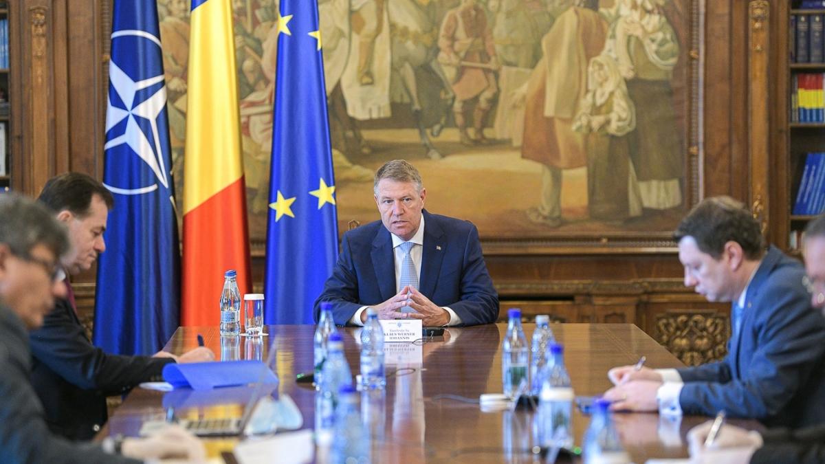 Ședința de la Palatul Cotroceni s-a încheiat. Klaus Iohannis s-a întâlnit cu Ludovic Orban și ministrii din Guvern