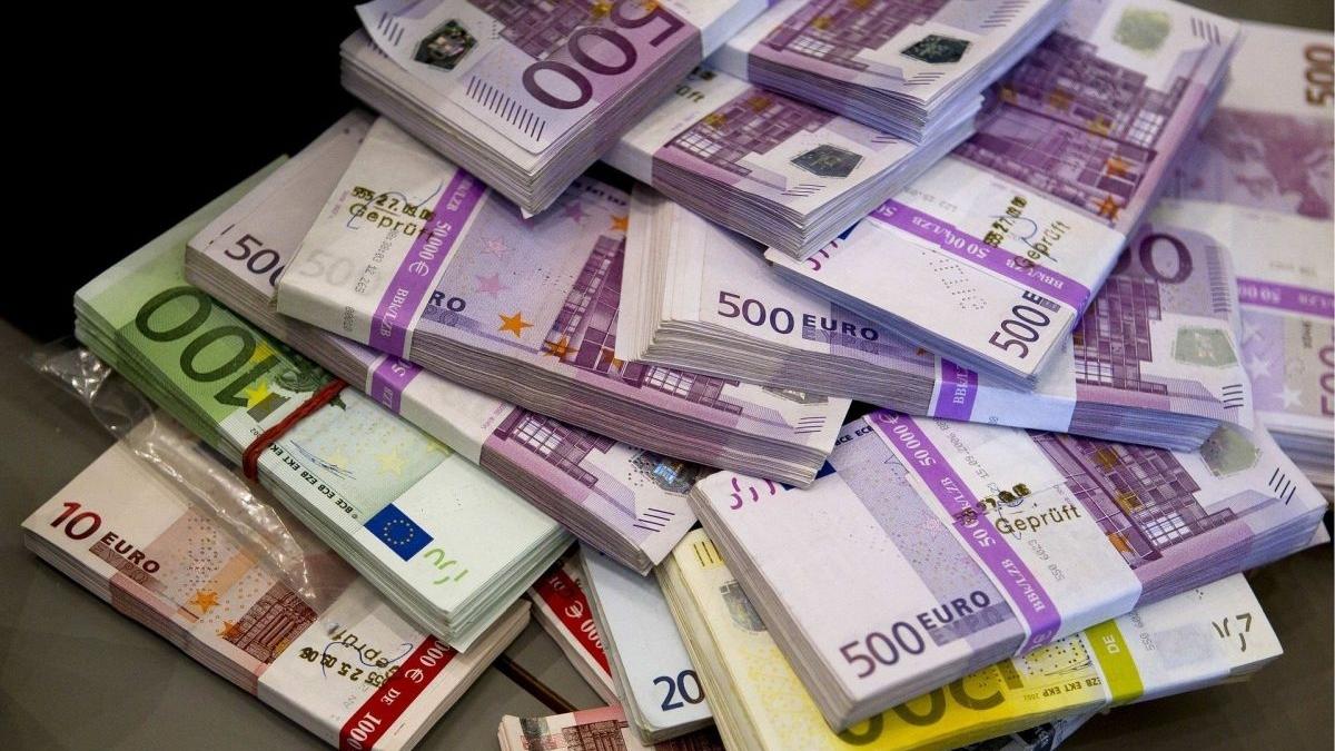 Comisia Europeană elaborează un plan de relansare care ar putea atinge nivelul de 1.500 miliarde euro