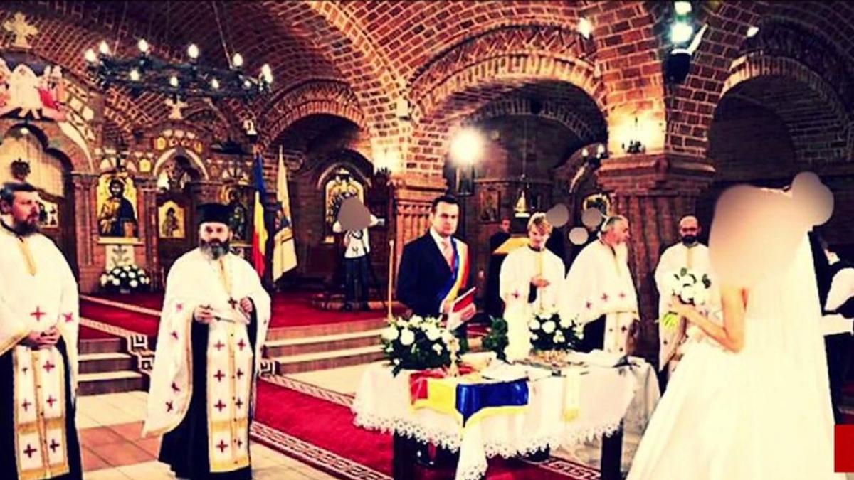 Nuntă mare în Baia Mare. Șeful Județului și primarul, fără mască la ceremonie