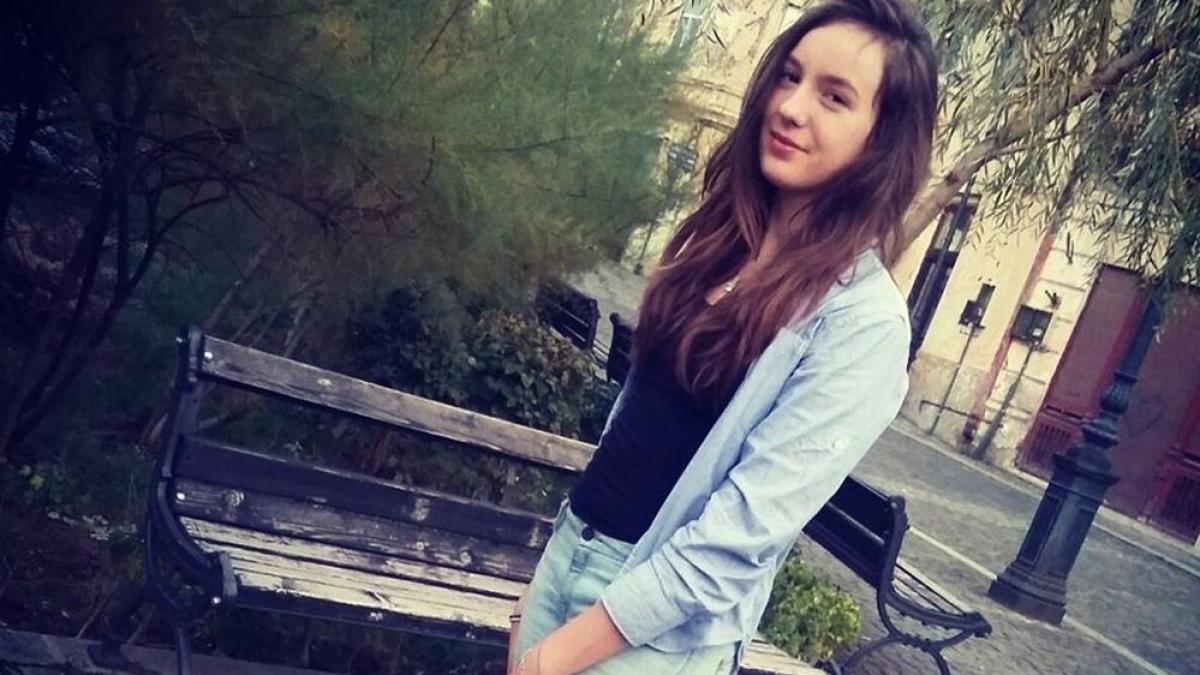 Adriana avea 19 ani și visa să fie studentă la Academia de Poliție. Visul i-a fost spulberat de un cumplit accident de mașină