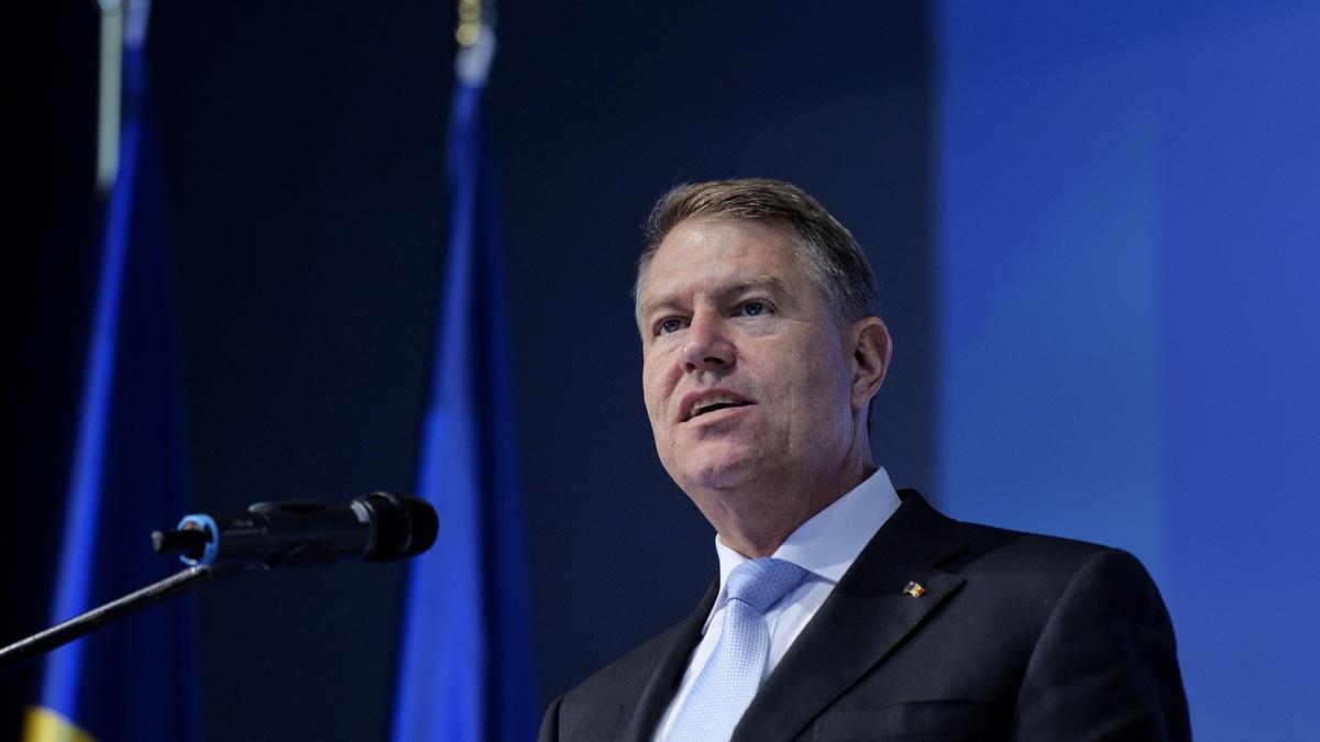 Iohannis: Elevii bolnavi pot participa la a doua sesiune de Evaluare Națională sau Bacalaureat