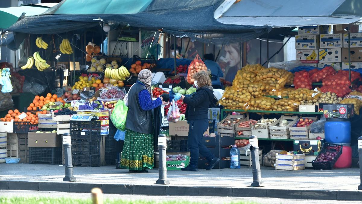 Înșelăciune prin metoda „șmen”. Cum a rămas o vânzatoare din Abrud fără 200 de lei