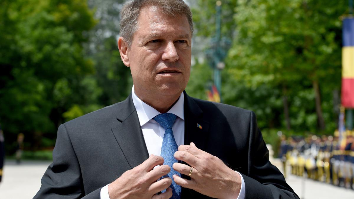 Klaus Iohannis, atac dur pentru starea de alertă: „Ori ești precaut, ori ești prost”