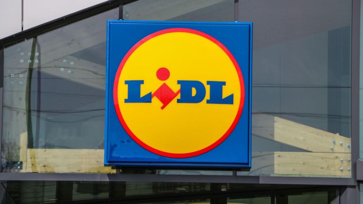 Cât câștigă un angajat Lidl. Salariile au crescut recent 