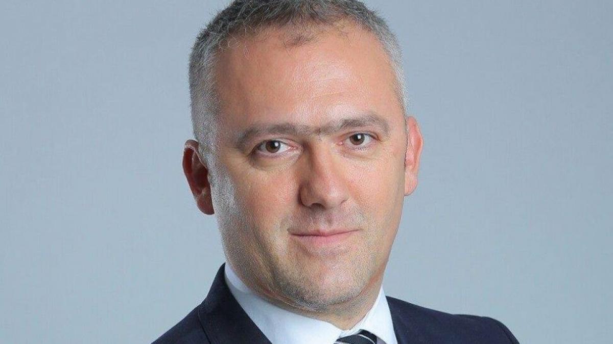 Directorul Unifarm Ionel Adrian, suspendat din funcţie. Mita record pe care a cerut-o pentru achiziționarea de măști în timpul pandemiei