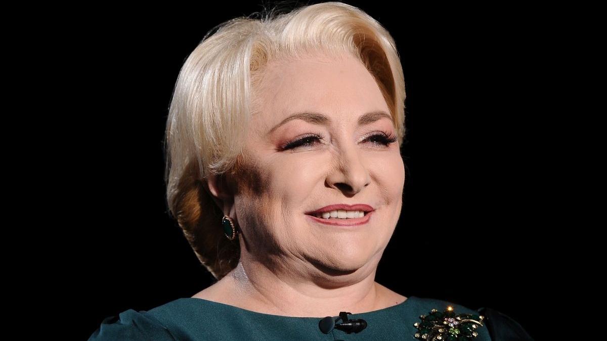 Viorica Dăncilă: 'Meteorologii' de la Palatul Victoria și Palatul Cotroceni ne explică faptul că ploaia cade vertical