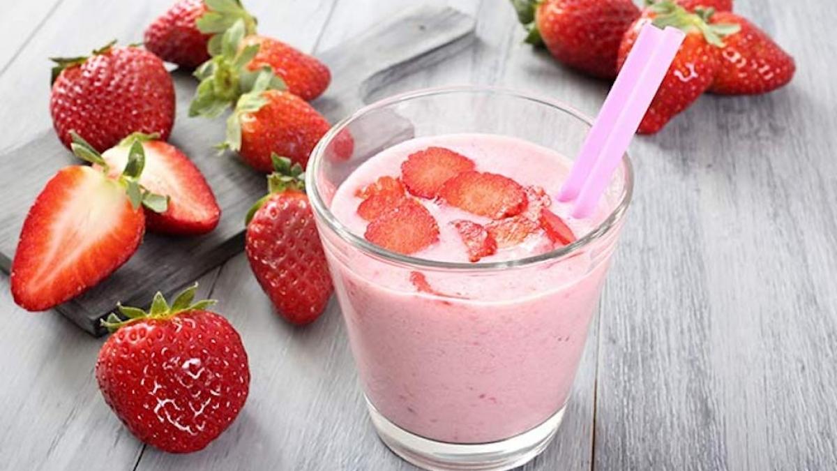 Ce se întâmplă în corpul tău dacă bei doar supe și smoothie-uri. Nutriționiștii trag un semnal de alarmă