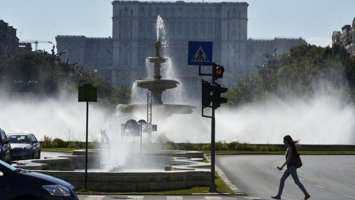 România se confruntă cu primul val de caniculă! Meterologii ne avertizează că acesta este doar începutul