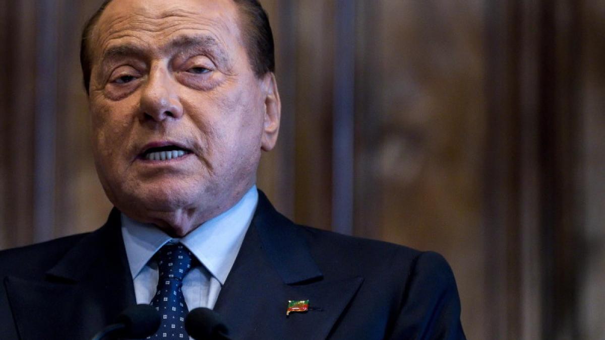 Detalii despre starea de sănătate a lui Berlusconi, infectat cu COVID. Medicul: ”Faza este delicată”