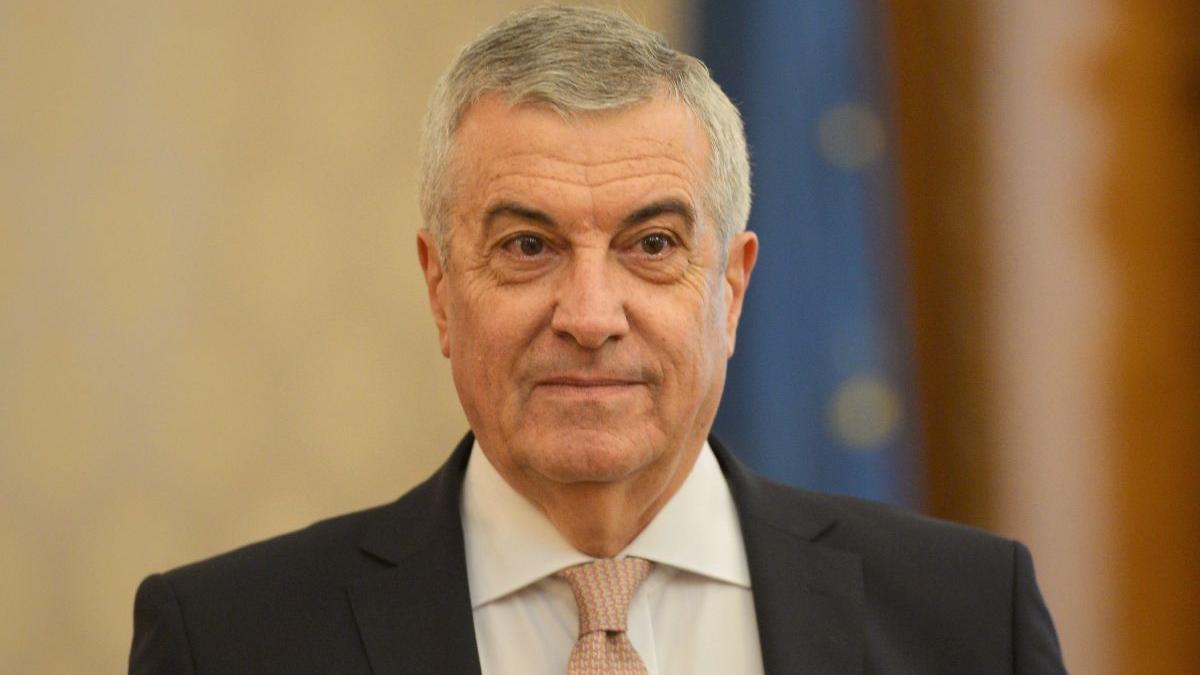 Tăriceanu se așteaptă la creșteri "de neimaginat" ale cazurilor de COVID-19 din cauza transportului public