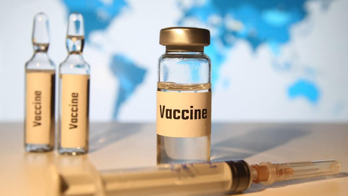 Vaccinul anti-COVID de la Pfizer, rezultate peste aşteptări. Eficacitatea sa i-a uimit pe oamenii de ştiinţă