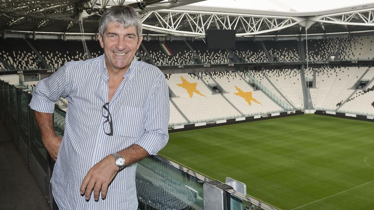 Casa campionului Paolo Rossi, spartă în timpul înmormântării acestuia