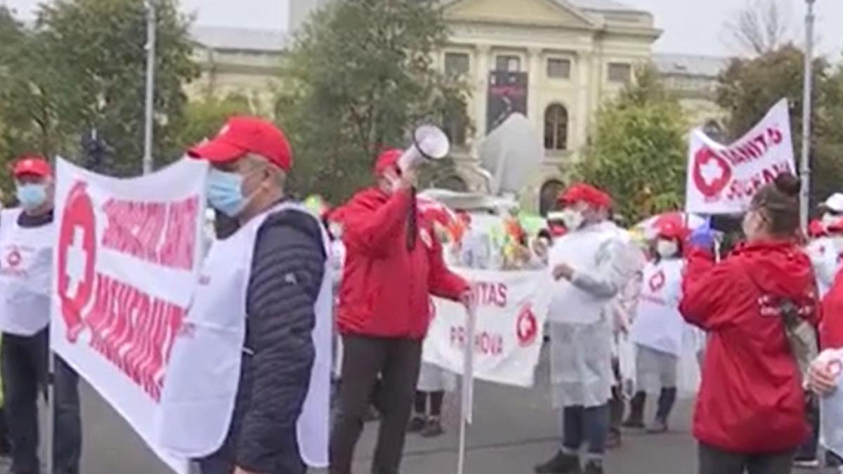 Guvernul Este AmeninÅ£at Cu Proteste Sindicalistii Sanitas Cer Cresterea Salariilor