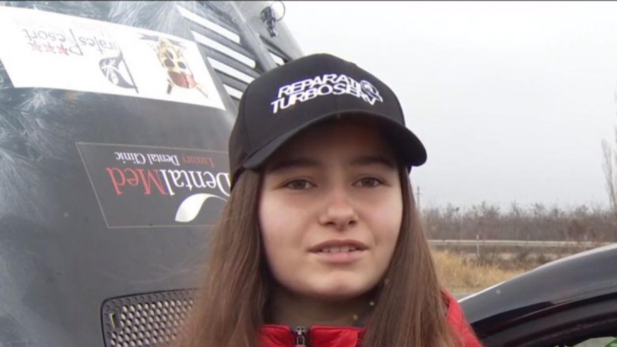 Alice Ene, cel mai tânăr pilot profesionist de drift