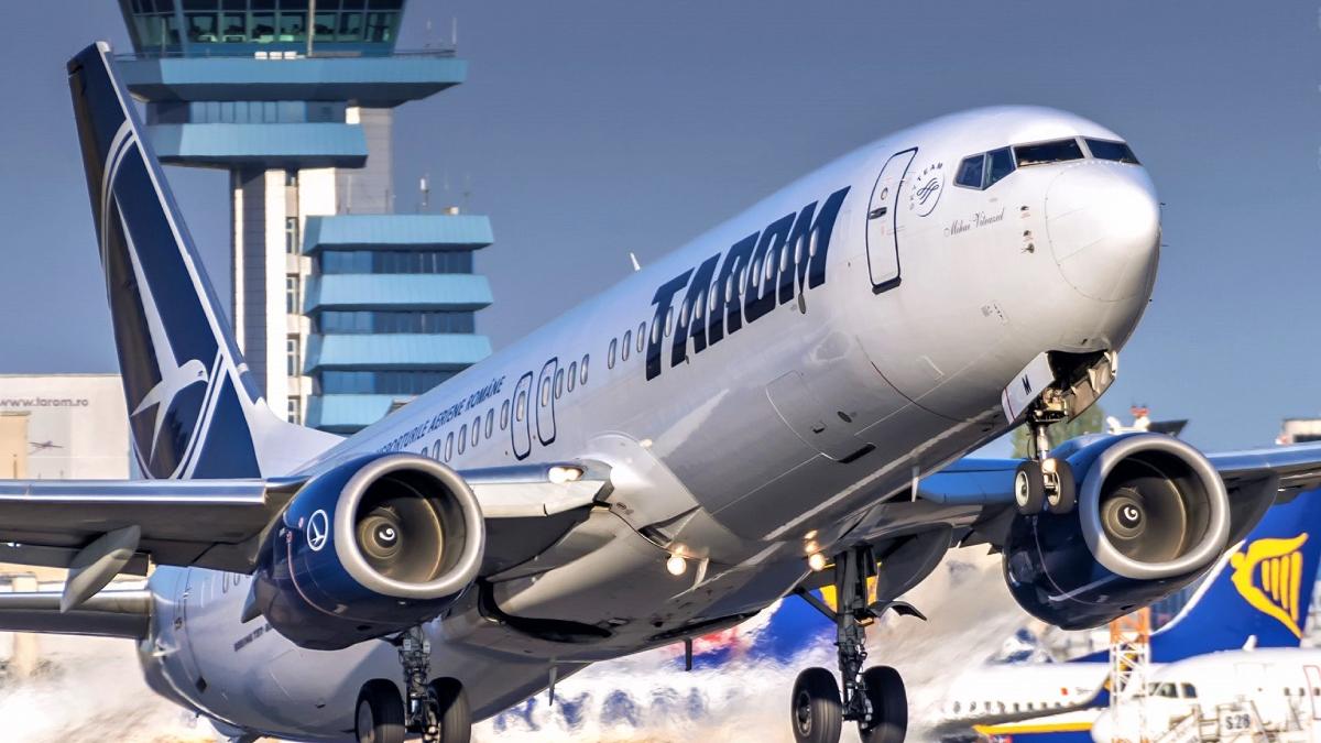 Scandal la Tarom. Piloţii şi personalul de zbor cer să fie vaccinaţi cu prioritate şi acuză conducerea companiei că nu face nimic pentru a-i susţine