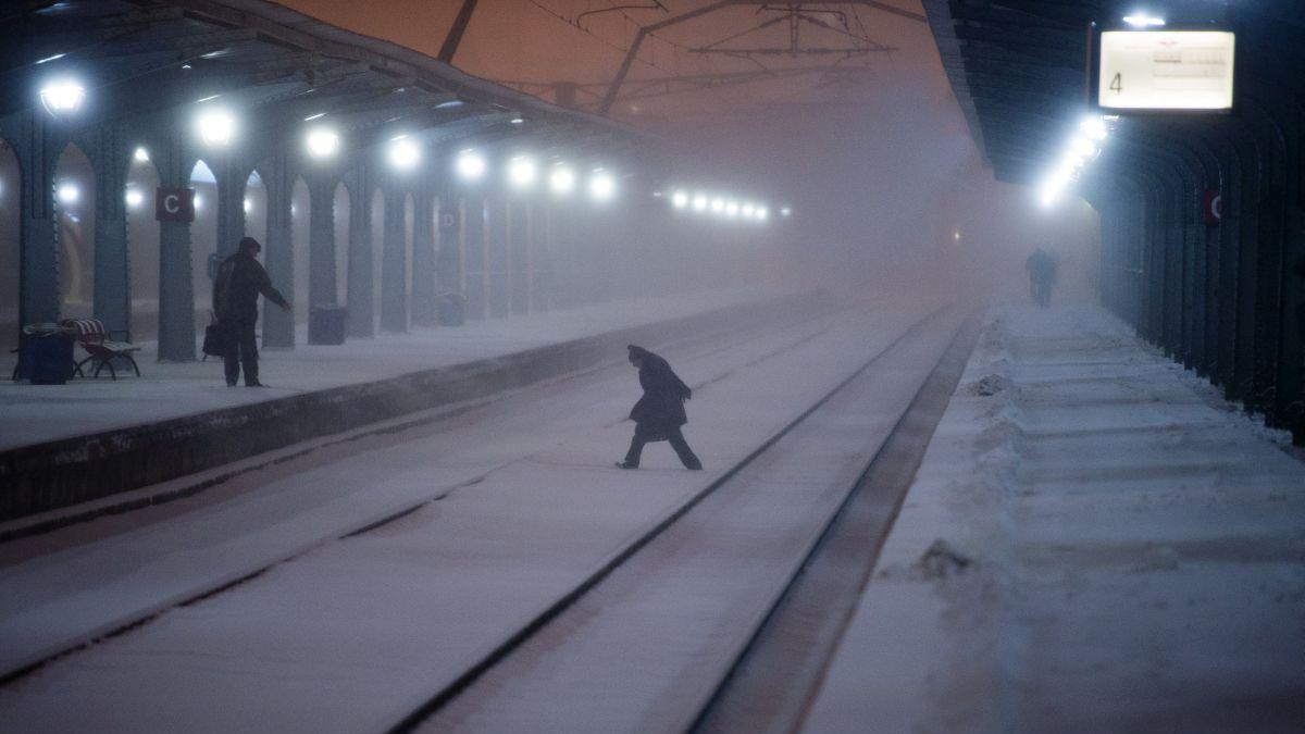 Trenuri suspendate pe ruta Gara de Nord-Aeroportul Otopeni