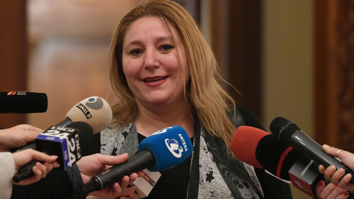 Prima reacție a senatoarei Diana Șoșoacă după ce a fost exclusă din AUR