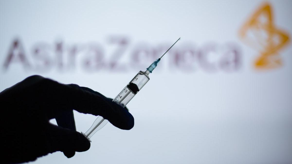 Peste 100.000 de persoane, programate pentru vaccinarea cu serul AstraZeneca, într-o singură zi: 179 de oameni/minut