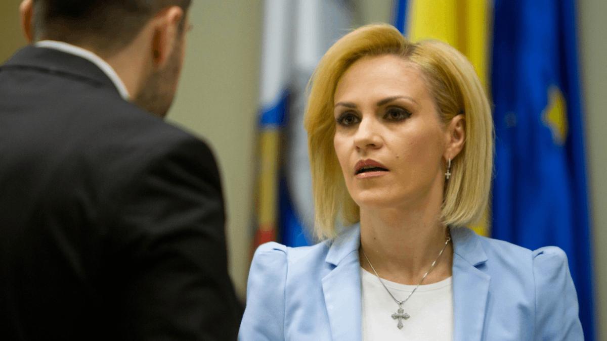 Gabriela Firea: În guvernarea PNL au fost angajați 44.000 de bugetari. Oriunde pui degetul în sistemul public, sare un politruc