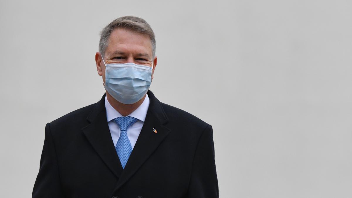 Iohannis a promulgat legea care taie pensiile speciale ale parlamentarilor