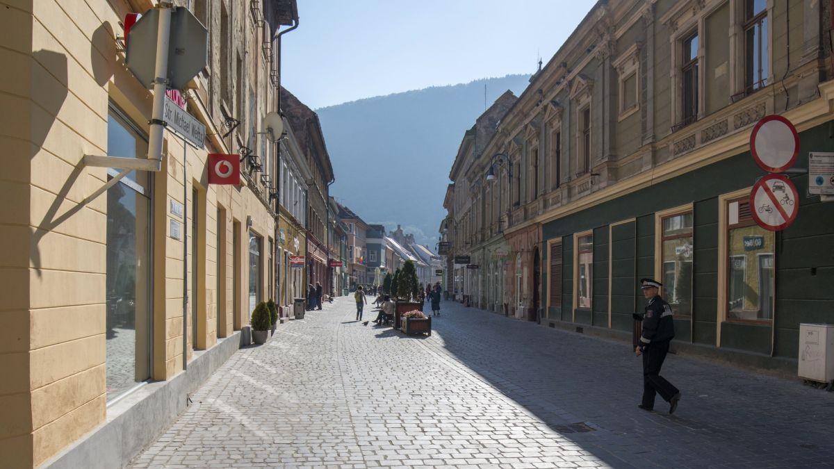 Brașovul rămâne încă 14 zile în scenariul roşu. Creșele și grădinițele rămân deschise