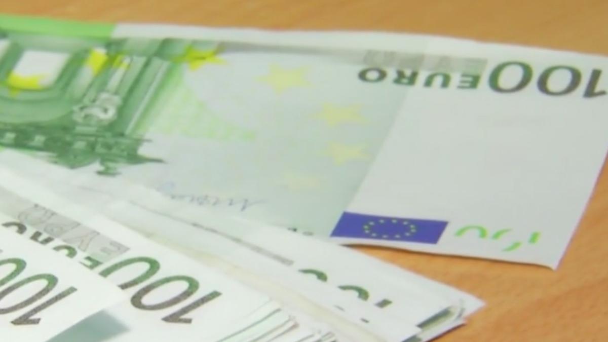 Moneda euro atinge un nou record, pentru a doua zi consecutiv