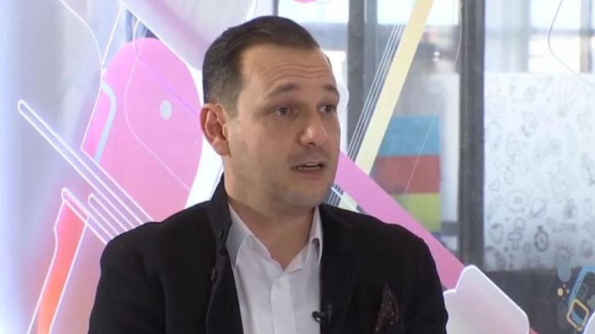 Medicul Radu Țincu: ”Vom ajunge să stăm toată săptămâna în casă și de la ore din ce în ce mai mici”