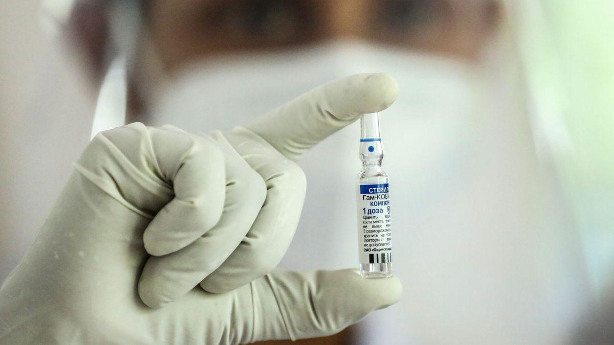 Rusia autorizează ”Sputnik Light”: ”Vaccinul rezolvă provocarea imunizării grupurilor mari într-un timp scurt”