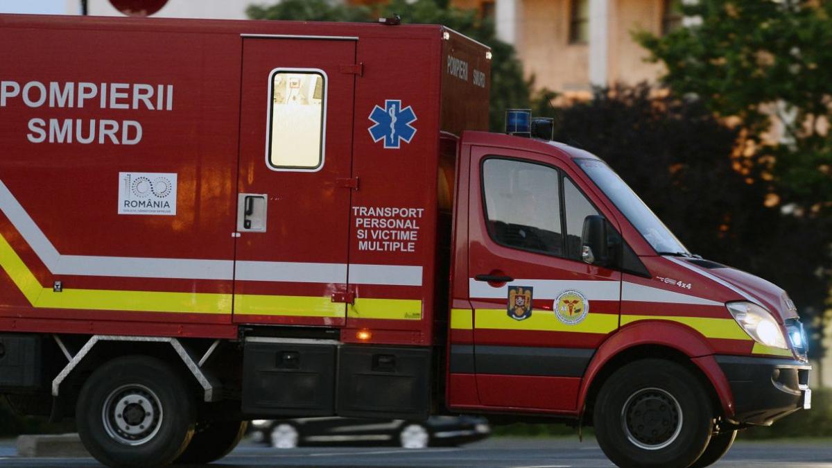 Un paramedic SMURD a abuzat de o fetiță de numai 14 ani. Era un angajat model