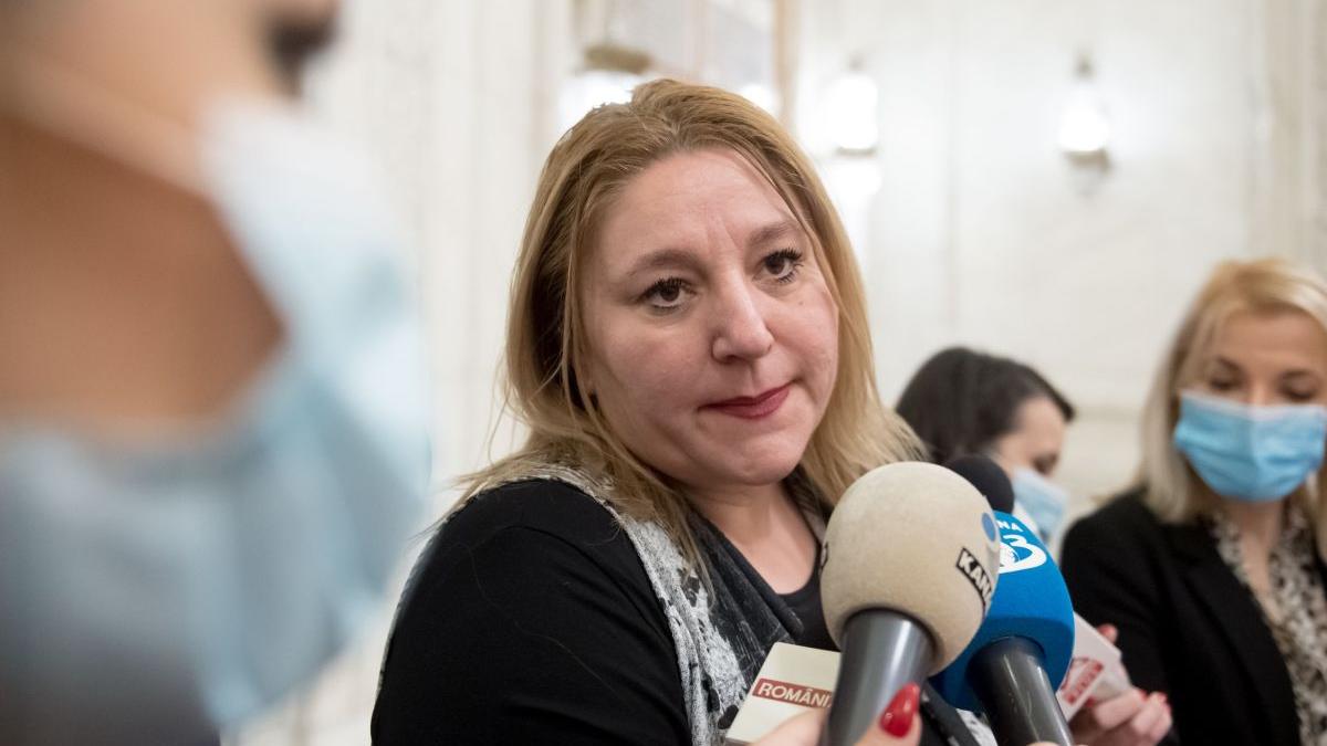 Diana Şoşoacă, ameninţată cu moartea. Legătura pe care o face senatoarea cu asasinatul de la Arad