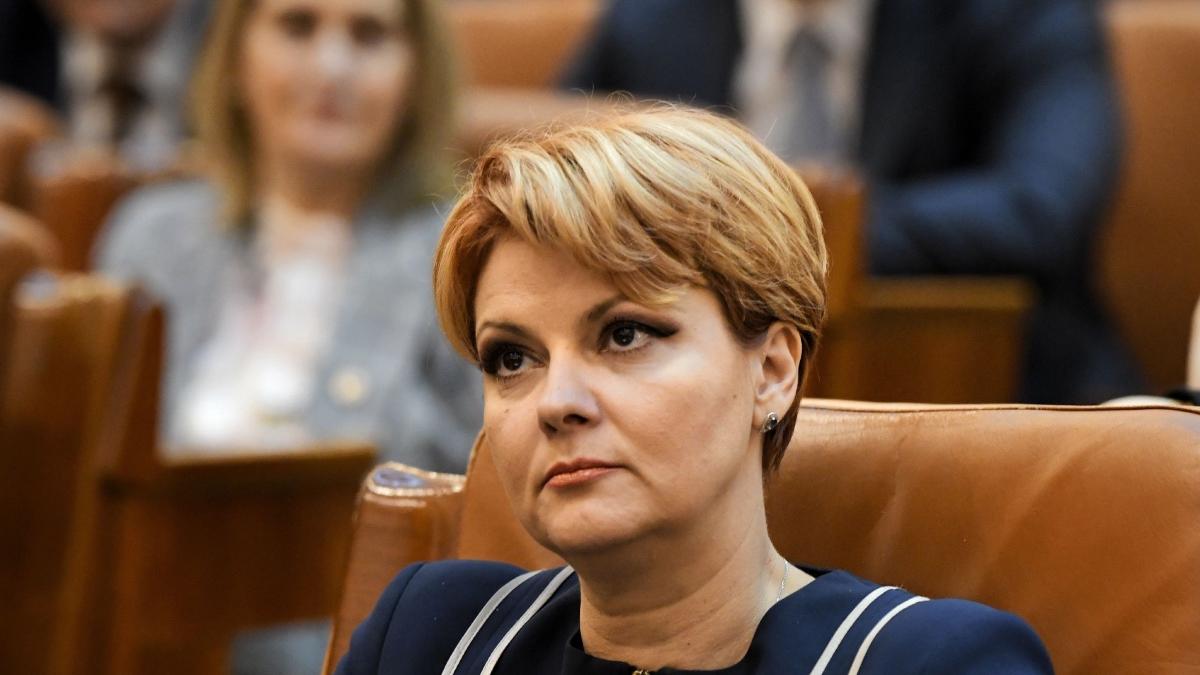 Lia Olguţa Vasilescu: "Pilonul doi de pensii este cea mai mare ţeapă dată de statul Român"