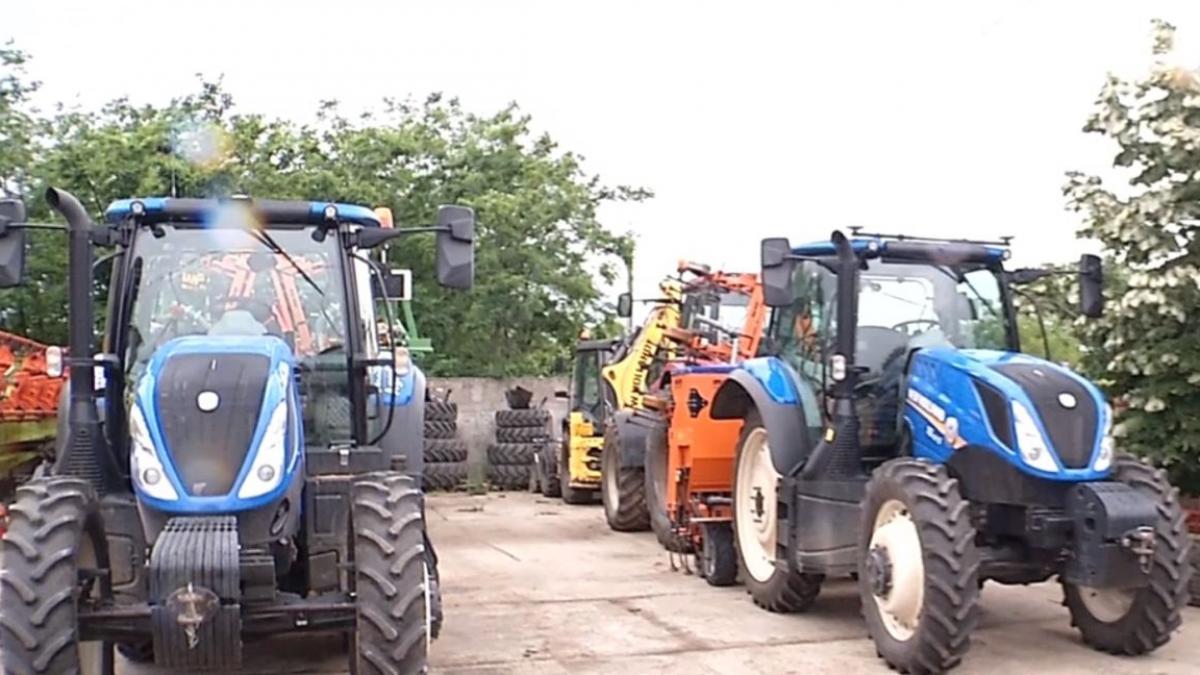 Criză majoră de muncitori. În Europa un tractorist câștigă 10.000 de lei