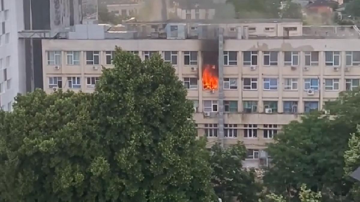 Incendiu La Spitalul Clinic De UrgenÈ›Äƒ Pentru Copii Sfanta Maria Din IaÈ™i S A Activat Planul Rosu De IntervenÅ£ie