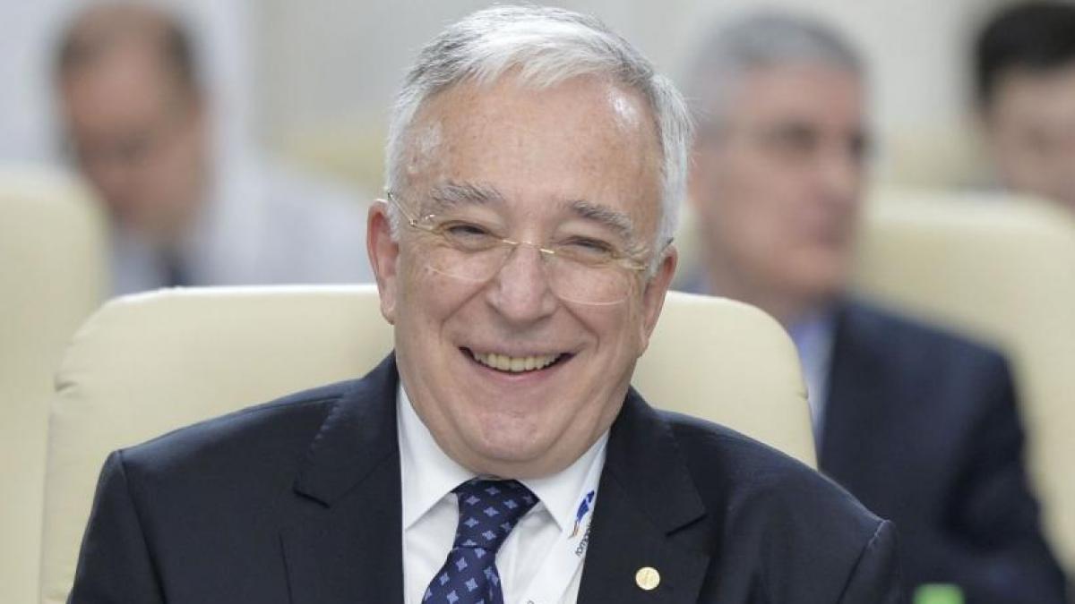 Ce avere are acum Mugur Isărescu. Guvernatorul BNR tocmai a completat o nouă declarație de avere 