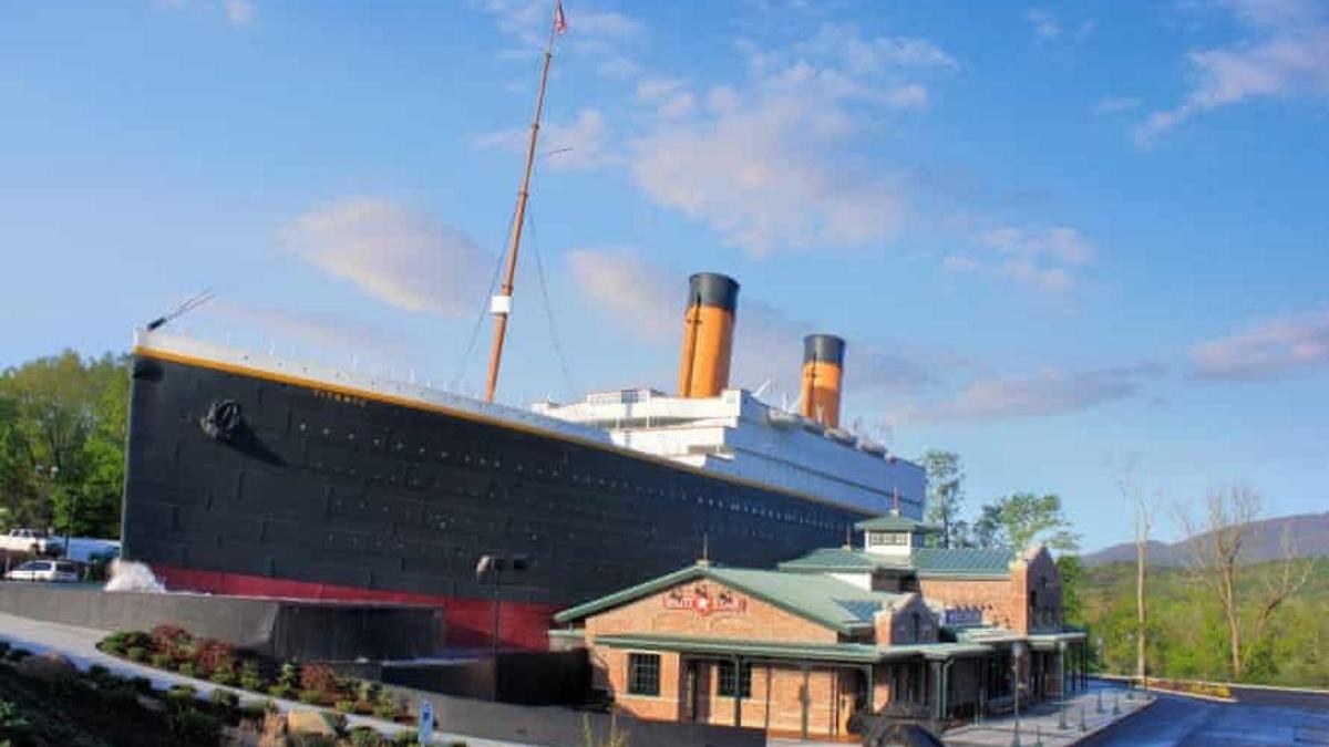 replica a navei titanic