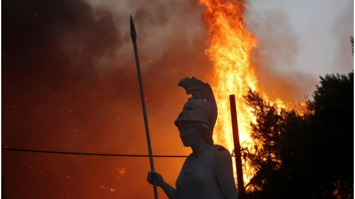 incendiu grecia atena