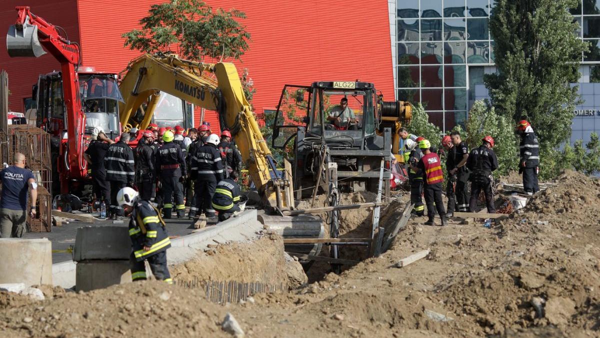 Şeful fimei de construcţii din Bucureşti, unde au murit cei doi muncitori, audiat de procurori