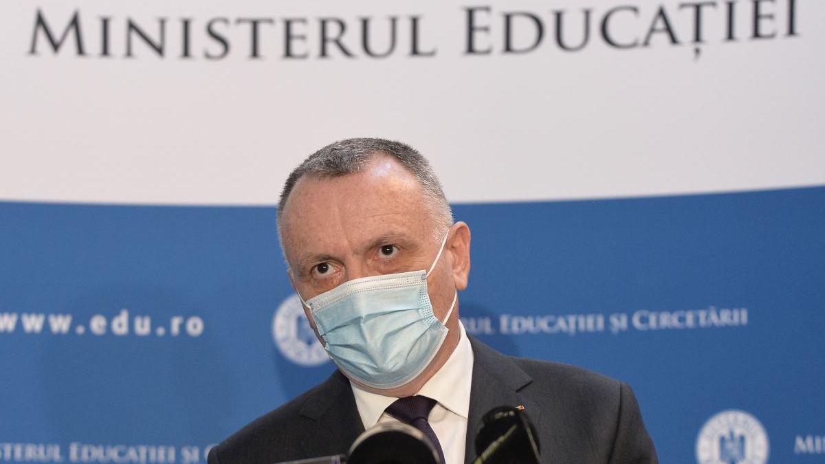 profesori-nevaccinati-testare