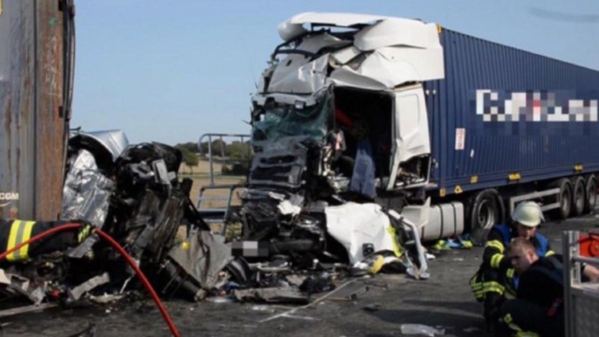 Pedeapsă revoltătoare pentru un șofer de TIR după ce a omorât patru români într-un accident devastator, în Germania