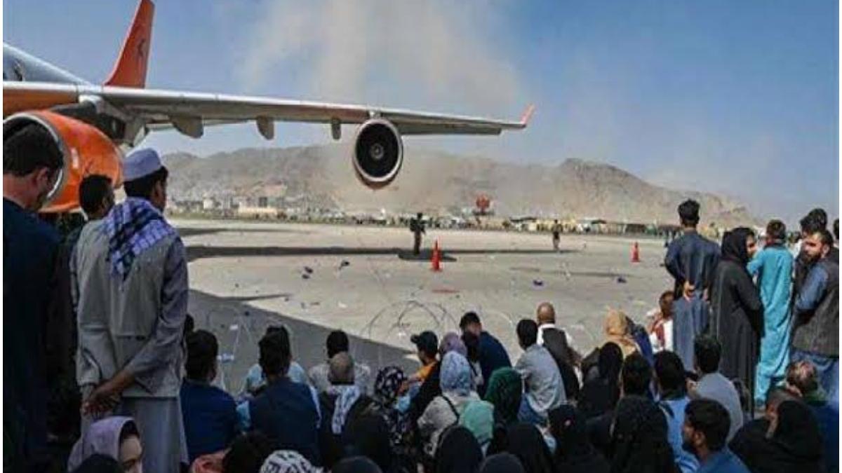 explozie aeroport kabul