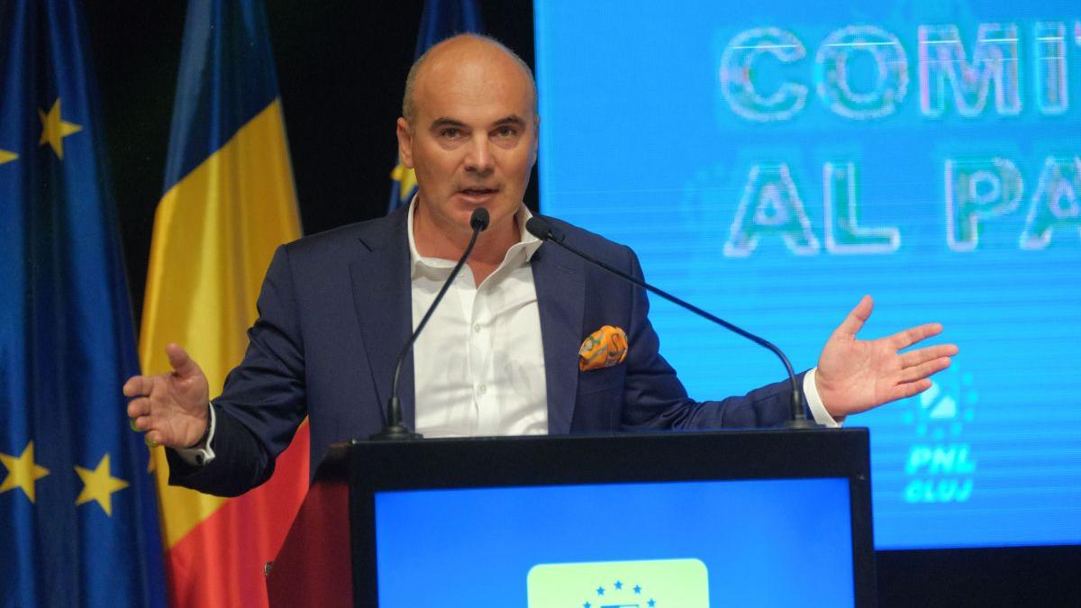 Rareș Bogdan: "Dintr-odată constatăm că cei din USR, nişte îngeraşi, au stat la masă cu răul suprem al acestei ţări. Mi se pare ireal, ceva de noaptea nopţii!"