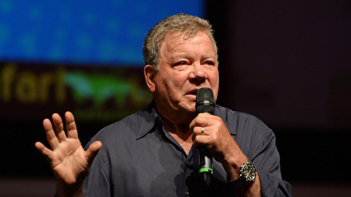 Shatner in 2016