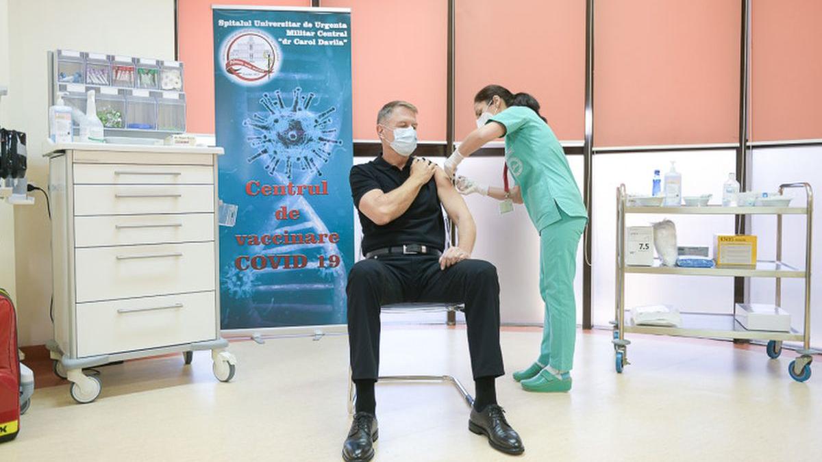 klaus iohannis vaccin