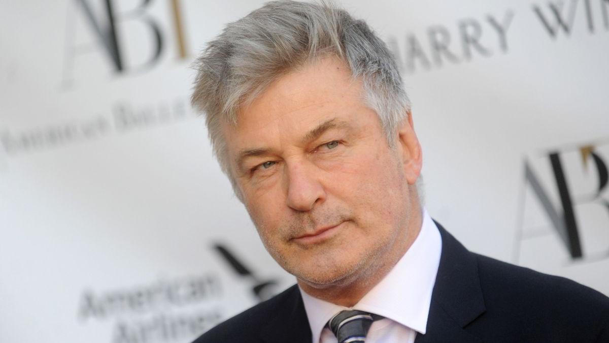 Primele imagini cu Alec Baldwin, imediat după ce a ucis accidental un om, pe platourile de filmare