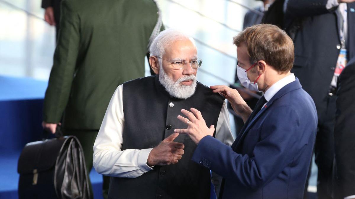 Narendra Modi Emmanuel Macron