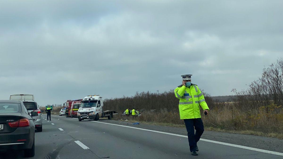 Accident grav pe A1. Șase persoane sunt rănite, iar printre victime sunt și doi copii