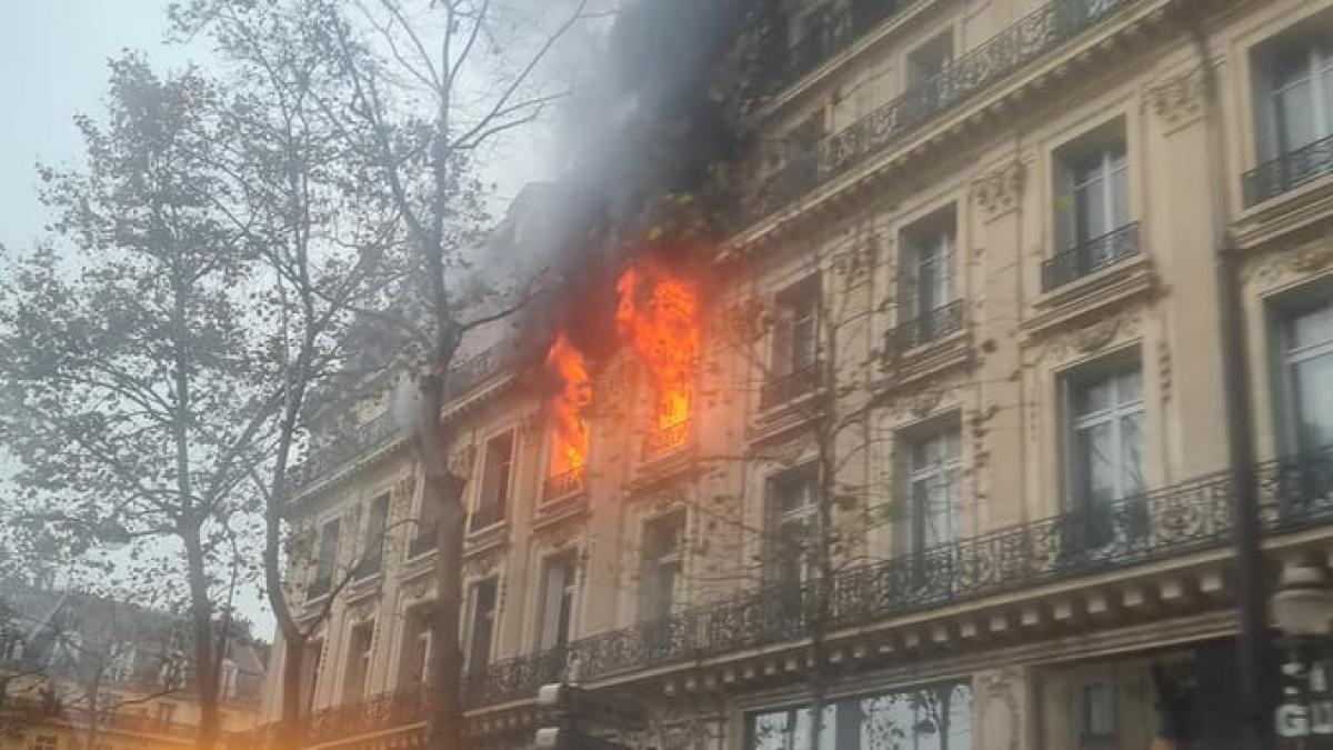 Incendiu Paris